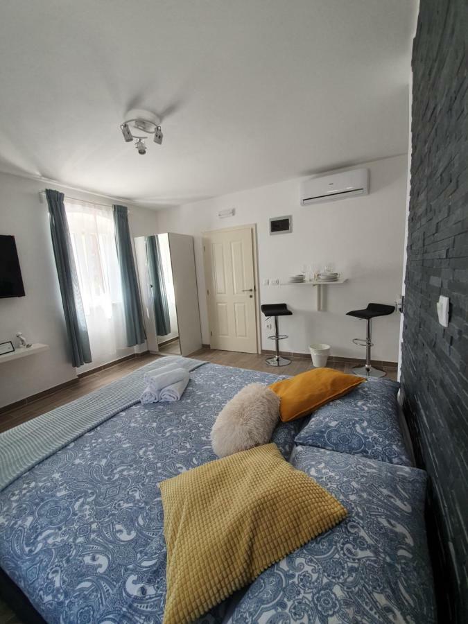 Apartments Borghetto Vinkuran Zewnętrze zdjęcie